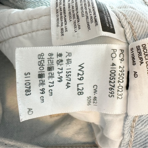 Levis Jeans Womens 29 Light Blue Skinny Button Fly Premium Distressed Skinny 501 - Picture 5 of 16
